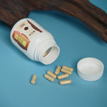 Lingzhi_Plus_bottle_spilled_capsules_with_cap